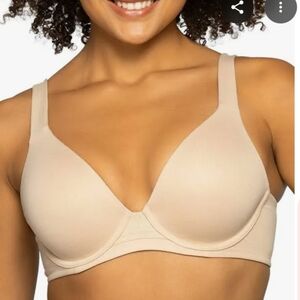 2 Vanity Fair Tan and Pink T-Shirt Bras Molded Cup Intimates